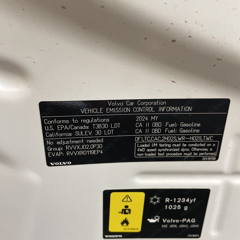 2024 Volvo XC90 T8 - Ultimate PHEV