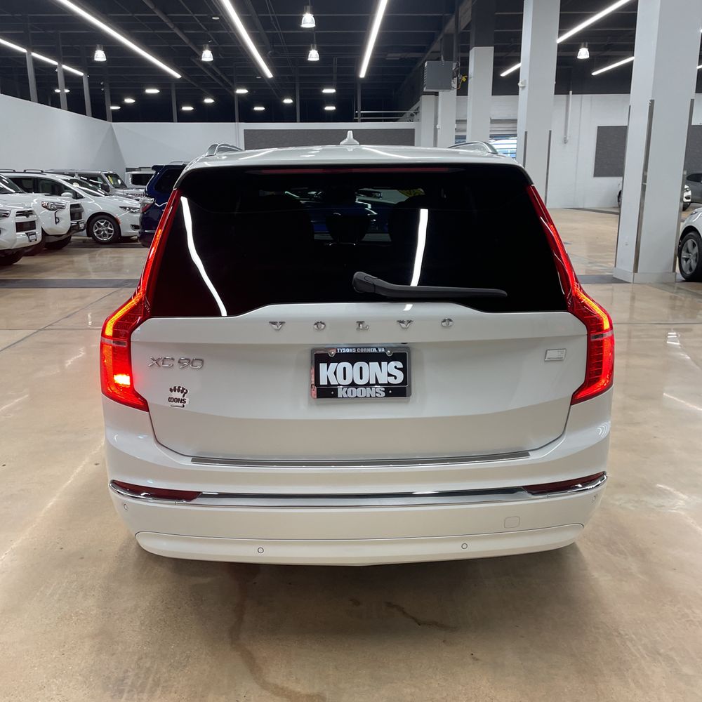 2024 Volvo XC90 T8 - Ultimate PHEV