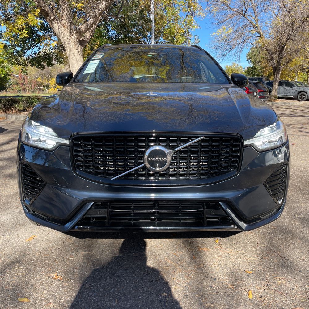 2024 Volvo XC60 T8 - Ultimate PHEV