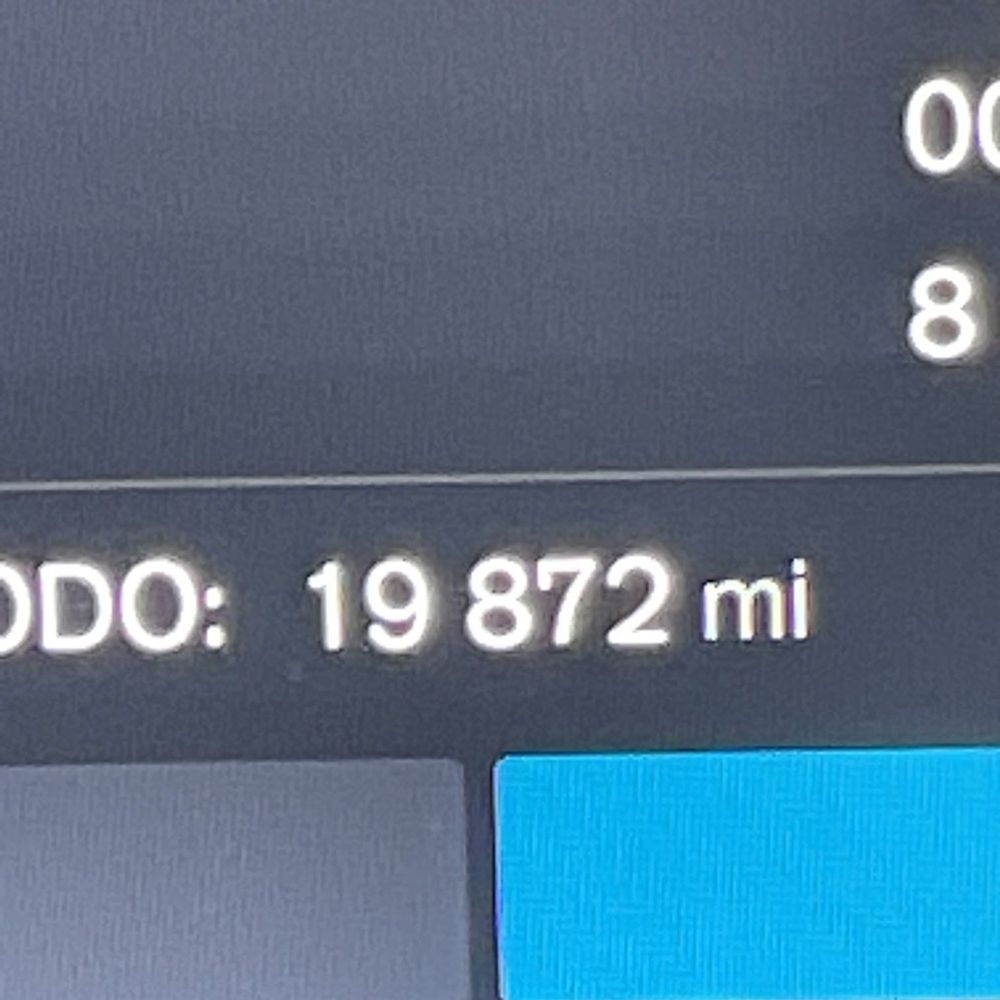 2024 Volvo XC60 T8 - Ultimate PHEV