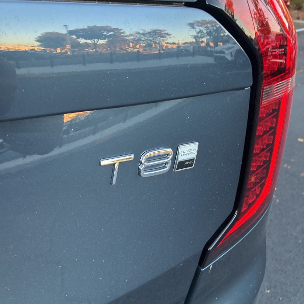 2025 Volvo XC90 T8 - Ultra PHEV