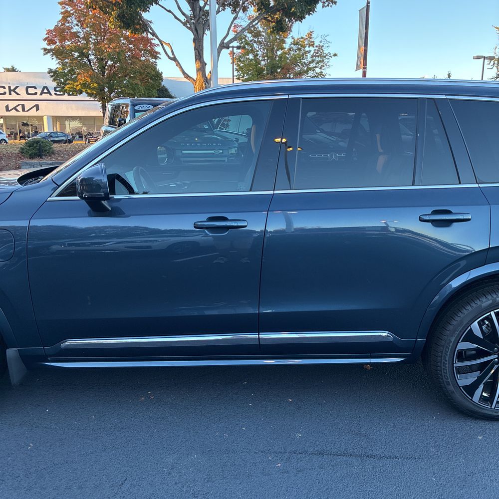 2025 Volvo XC90 T8 - Ultra PHEV