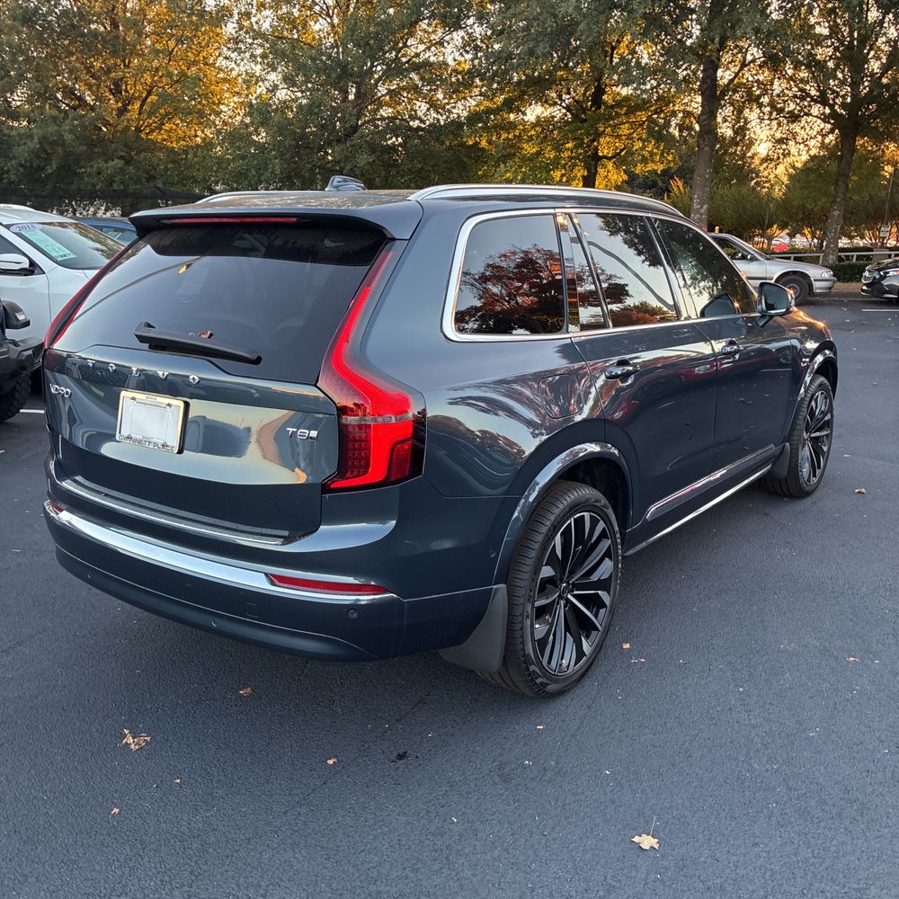 2025 Volvo XC90 T8 - Ultra PHEV