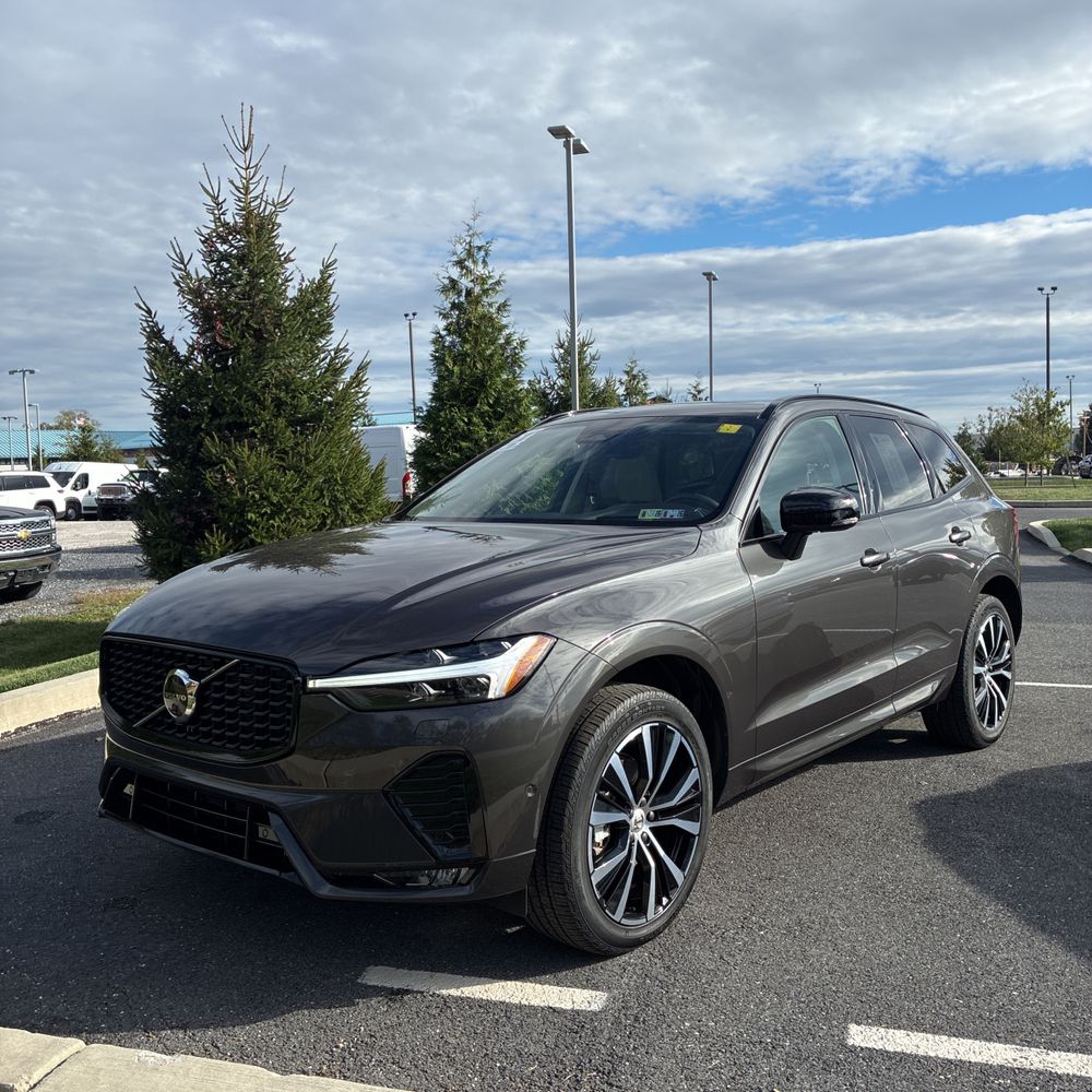 2024 Volvo XC60 B5 - Ultimate