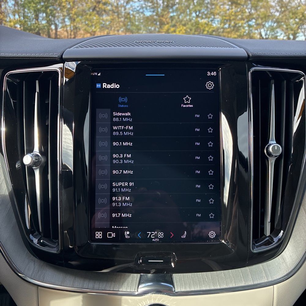 2024 Volvo XC60 B5 - Ultimate