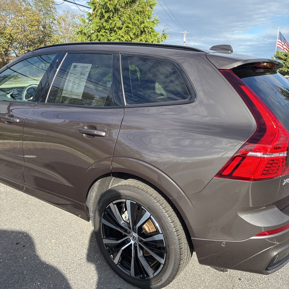 2024 Volvo XC60 B5 - Ultimate