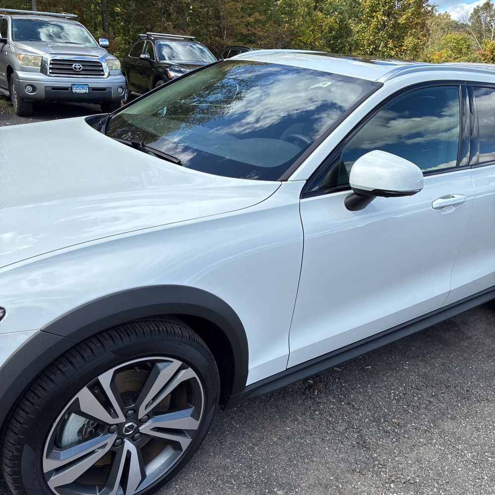 2025 Volvo V60 B5 - Plus CC