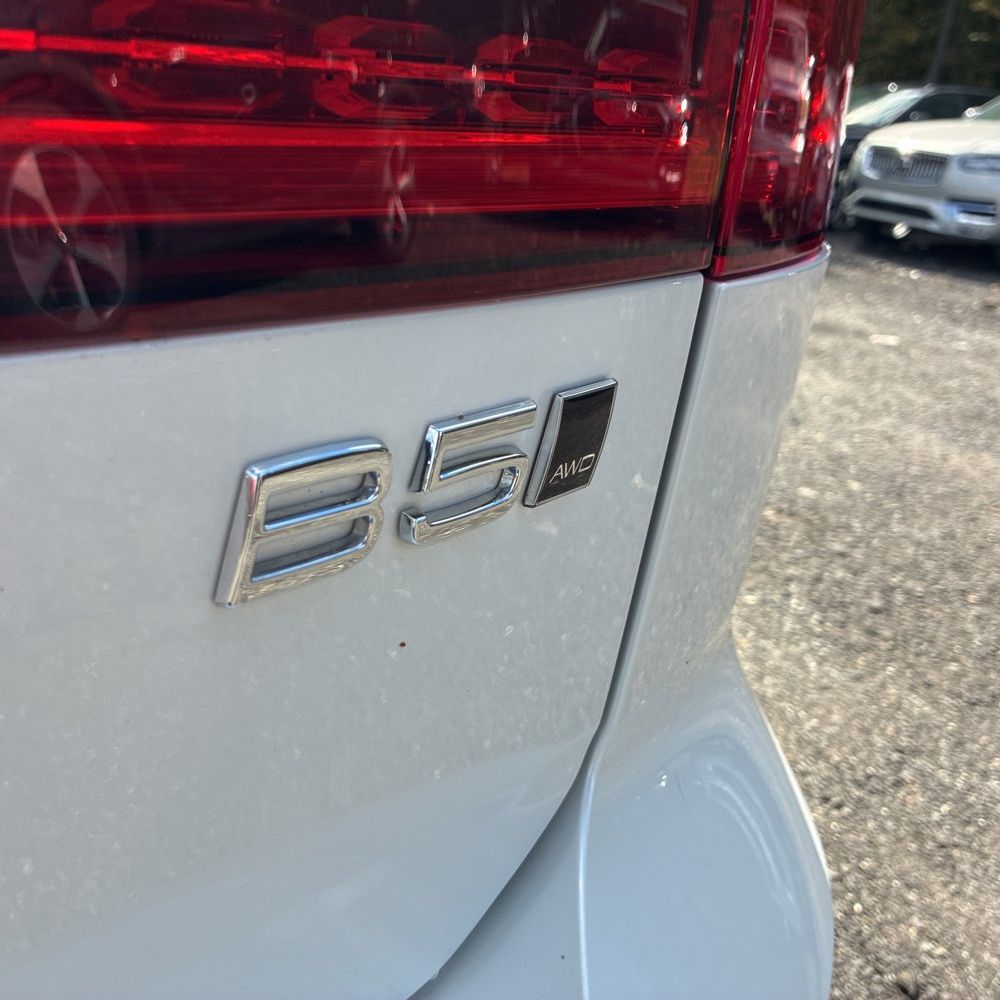 2025 Volvo V60 B5 - Plus CC