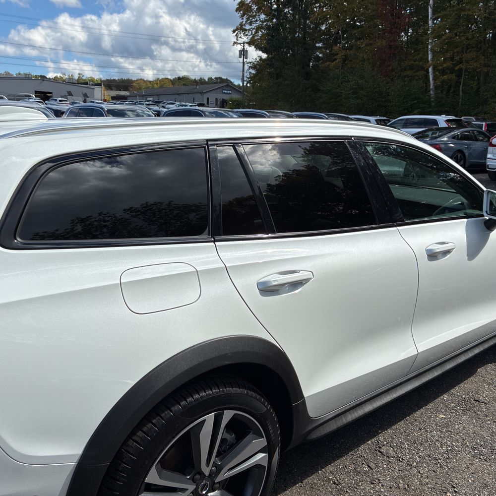 2025 Volvo V60 B5 - Plus CC
