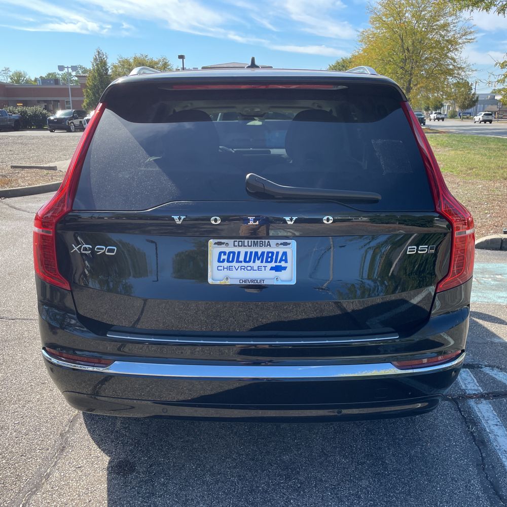 2025 Volvo XC90 B5 - Plus