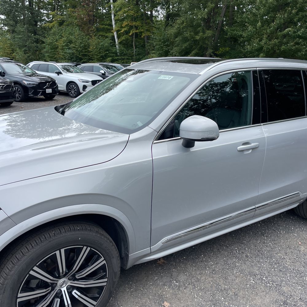 2025 Volvo XC90 2025.5 B5 - Core