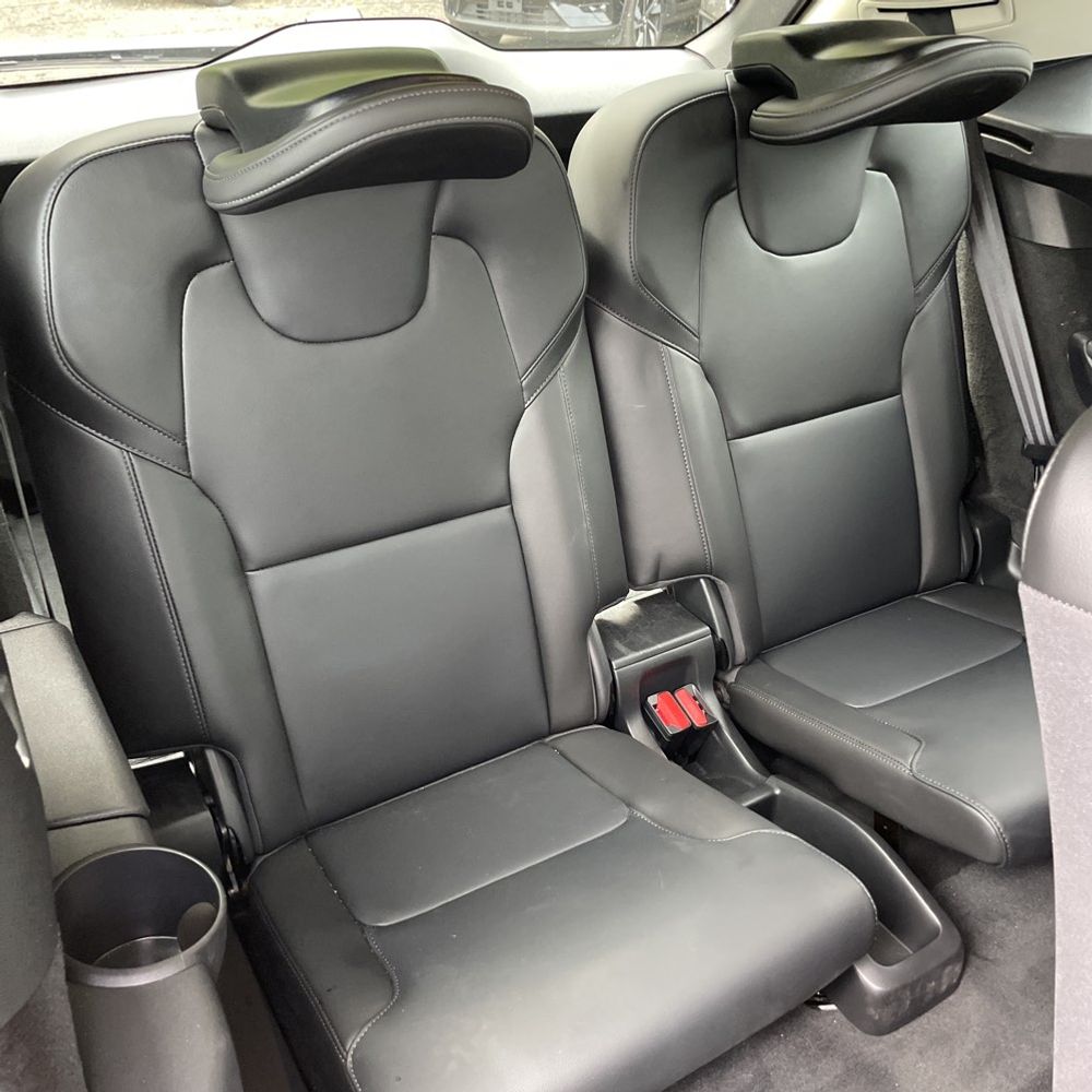 2025 Volvo XC90 2025.5 B5 - Core