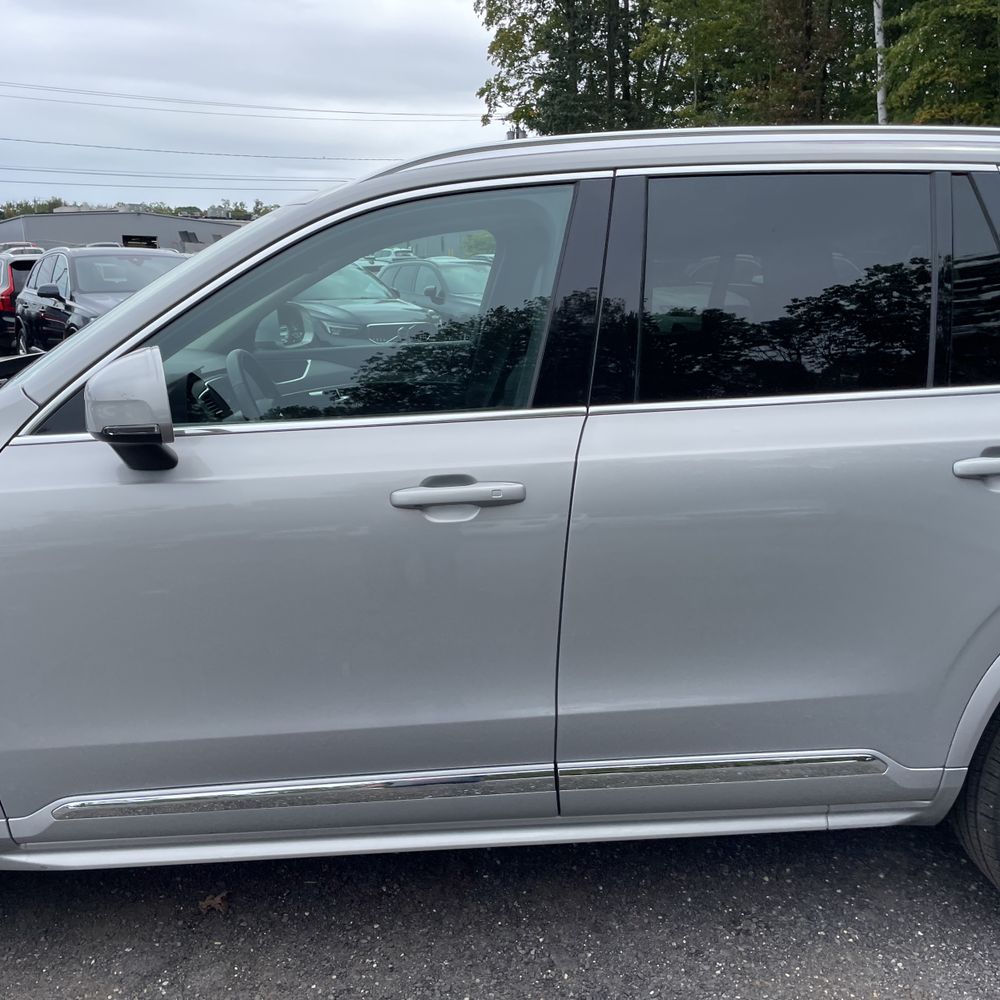2025 Volvo XC90 2025.5 B5 - Core