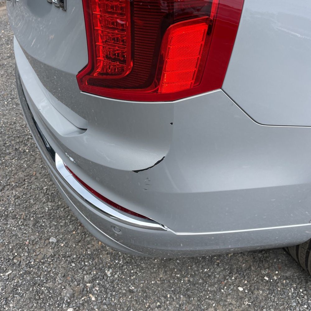 2025 Volvo XC90 2025.5 B5 - Core