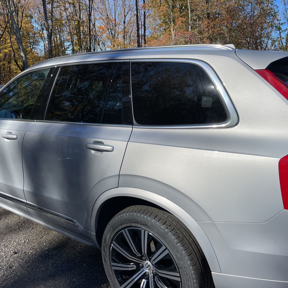 2025 Volvo XC90 B5 - Core