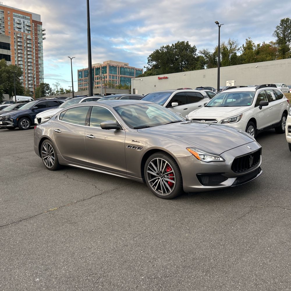 2022 Maserati Quattroporte Modena