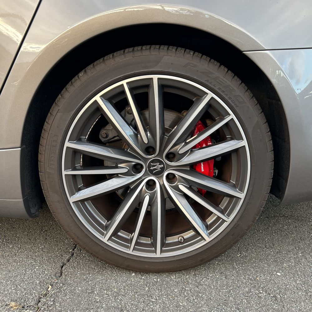 2022 Maserati Quattroporte Modena