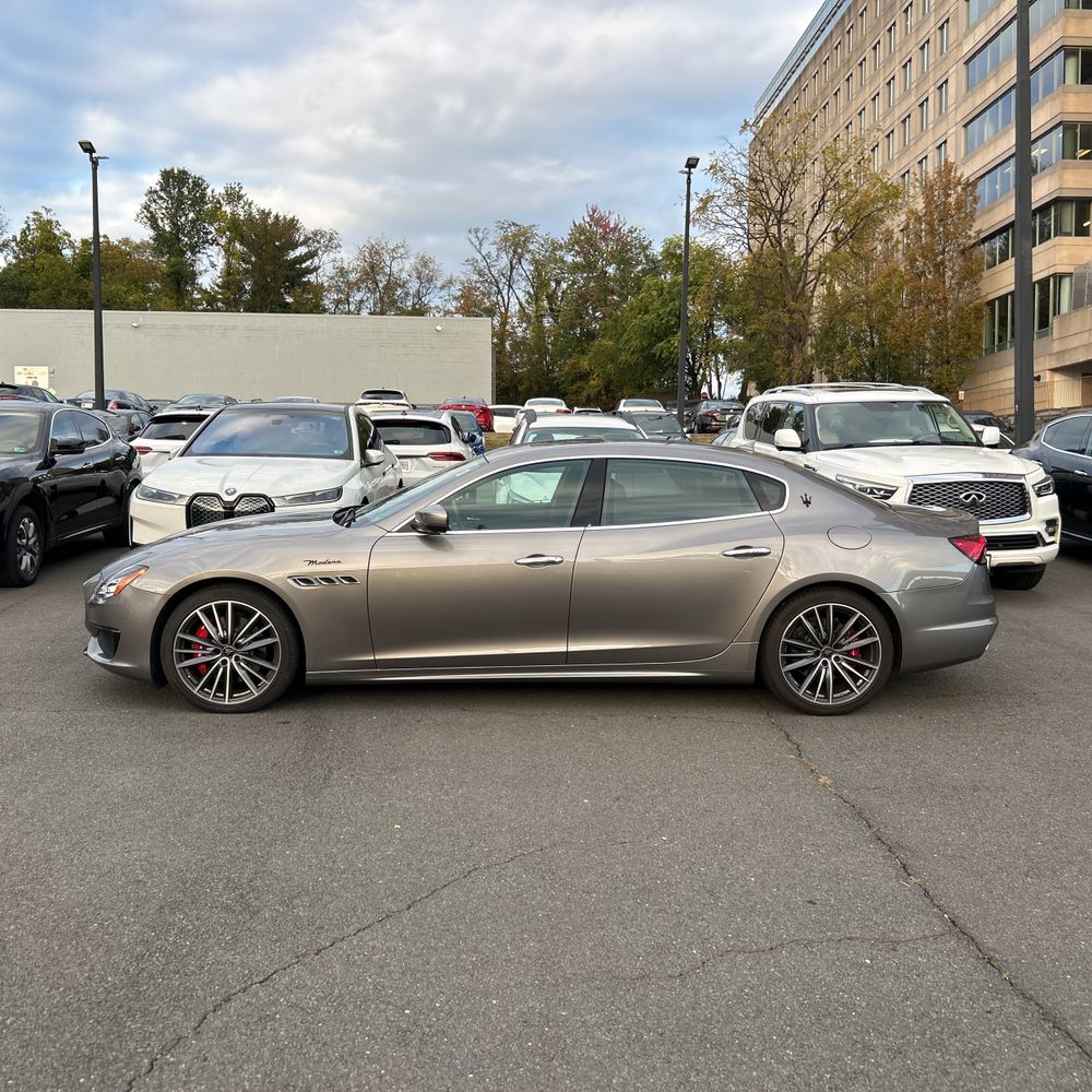 2022 Maserati Quattroporte Modena