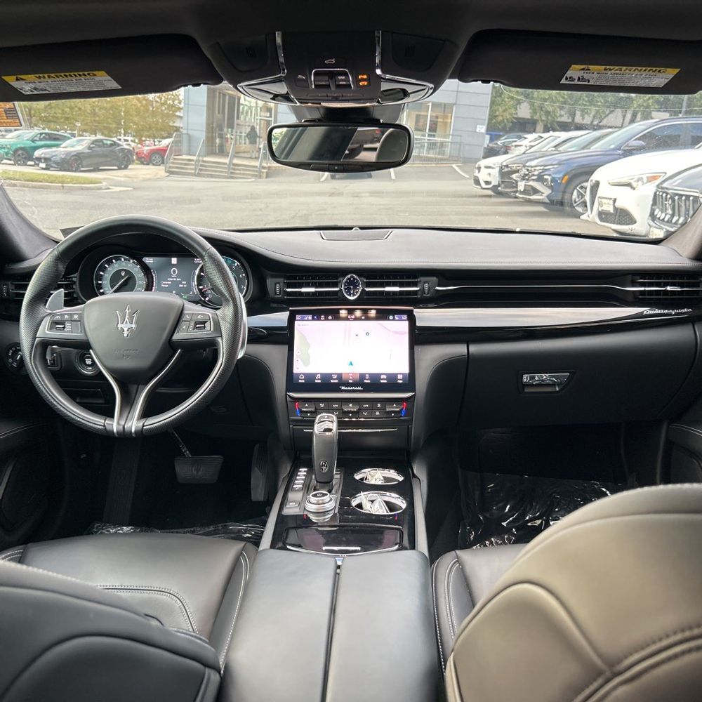 2022 Maserati Quattroporte Modena