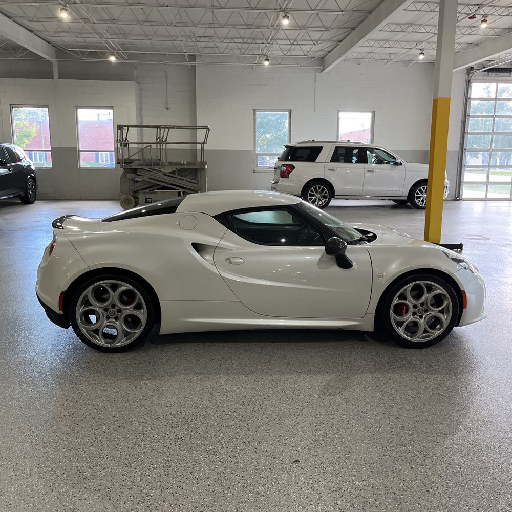 2017 Alfa Romeo 4C