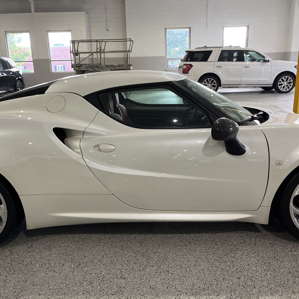 2017 Alfa Romeo 4C