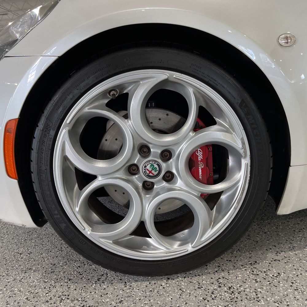 2017 Alfa Romeo 4C