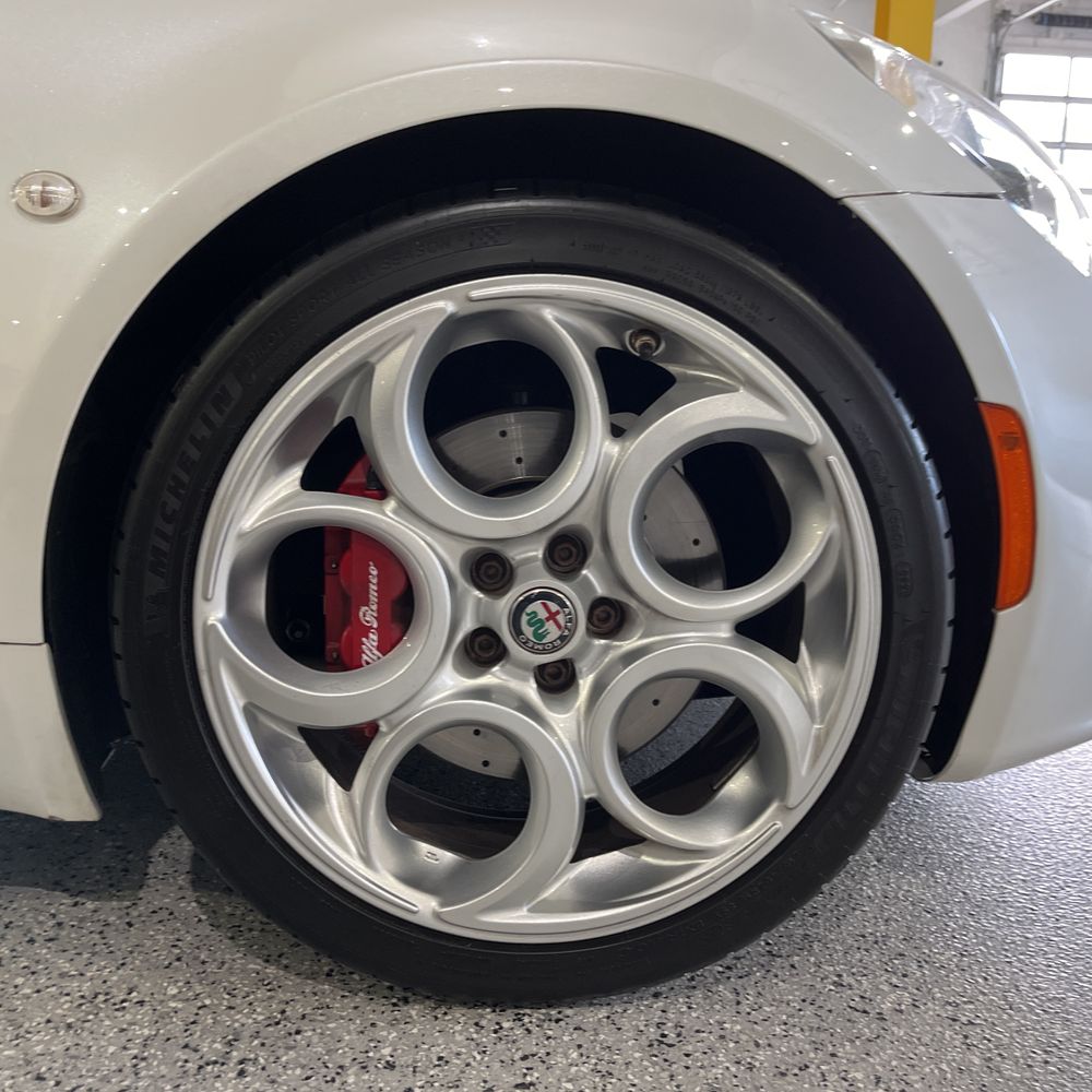 2017 Alfa Romeo 4C