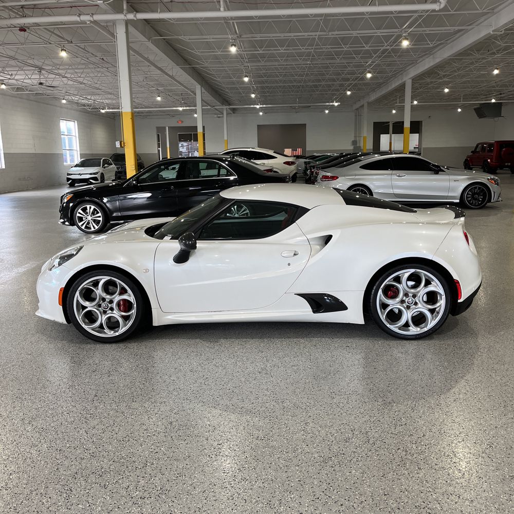 2017 Alfa Romeo 4C