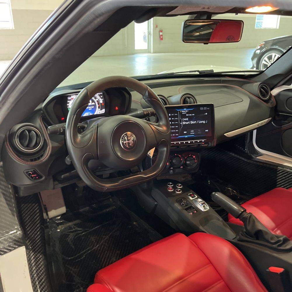 2017 Alfa Romeo 4C
