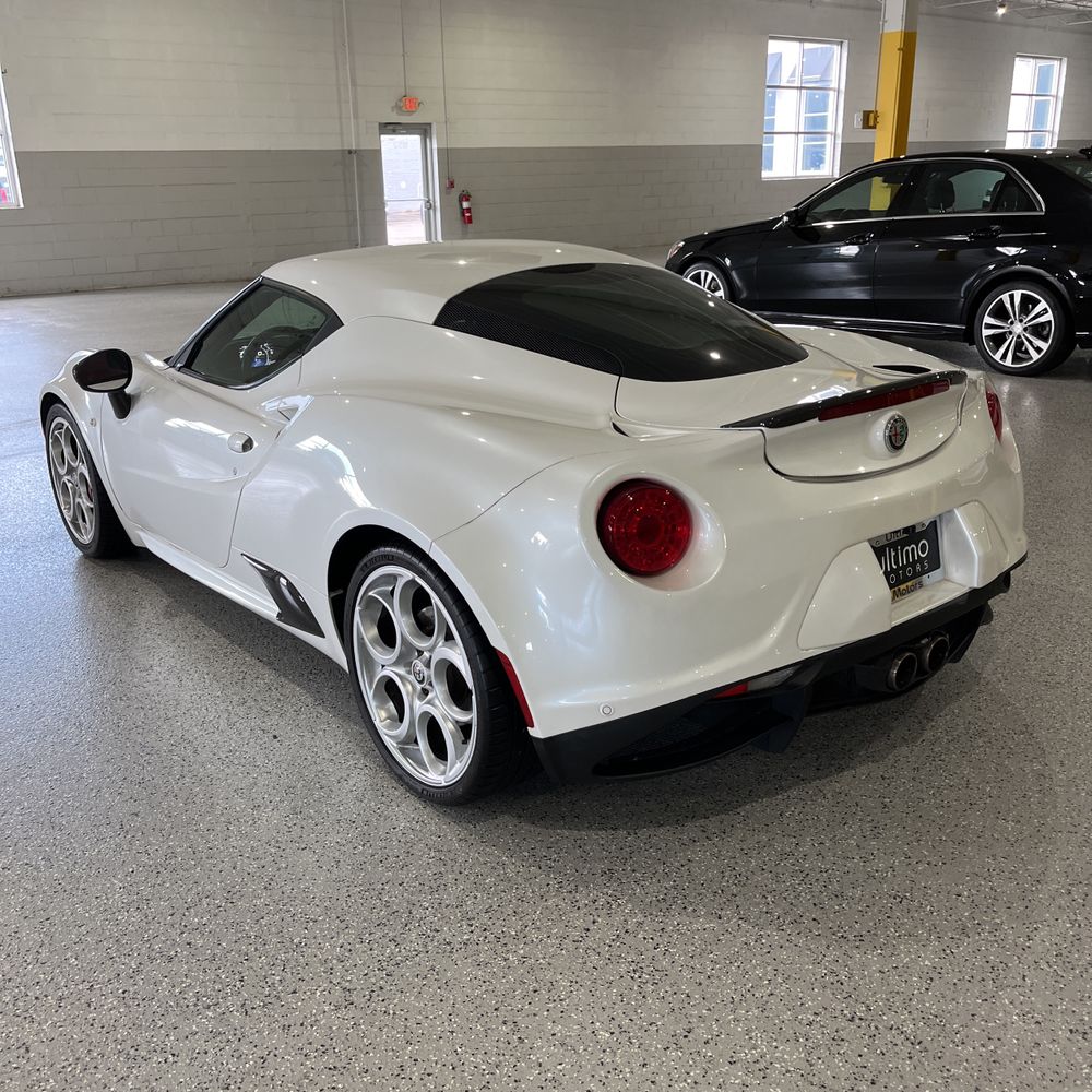 2017 Alfa Romeo 4C