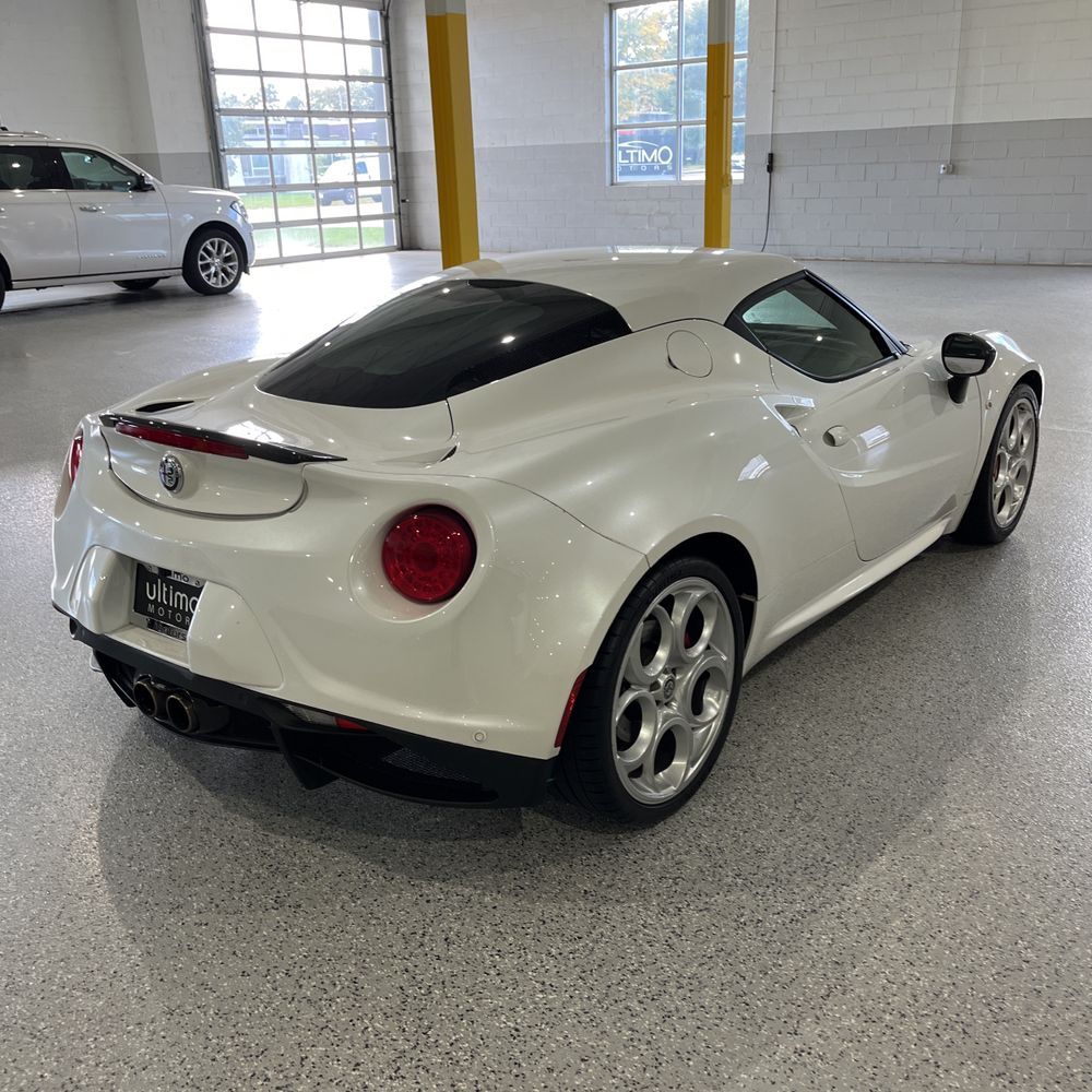 2017 Alfa Romeo 4C