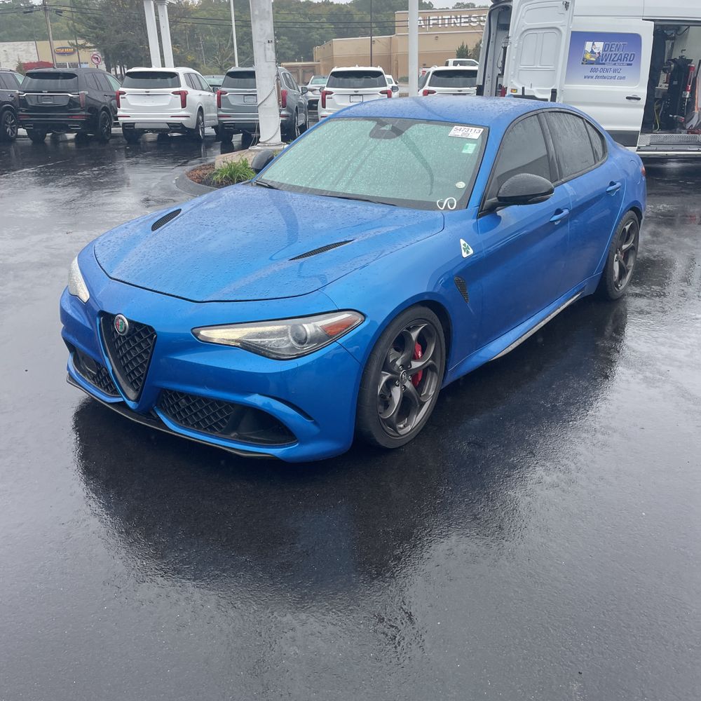 2022 Alfa Romeo Giulia Quadrifoglio