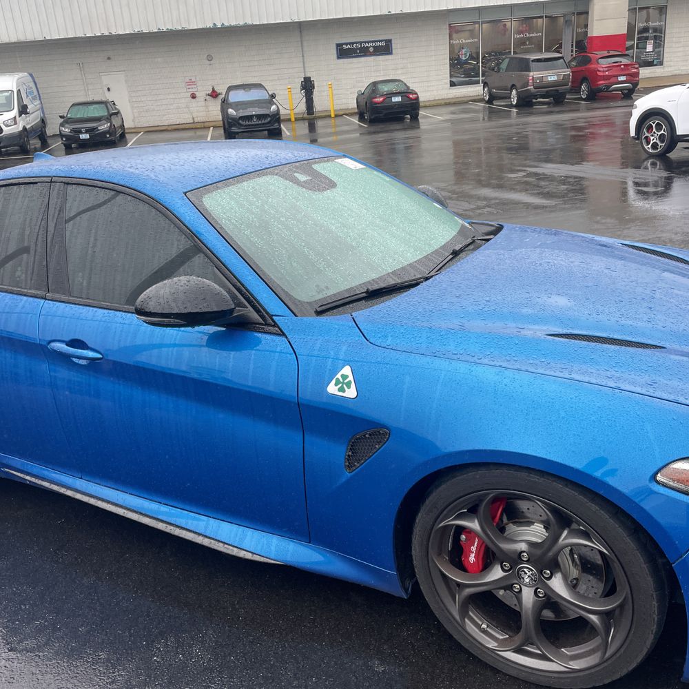2022 Alfa Romeo Giulia Quadrifoglio