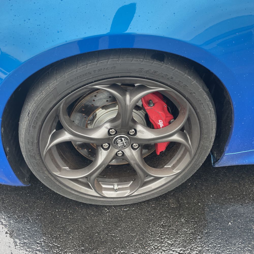 2022 Alfa Romeo Giulia Quadrifoglio