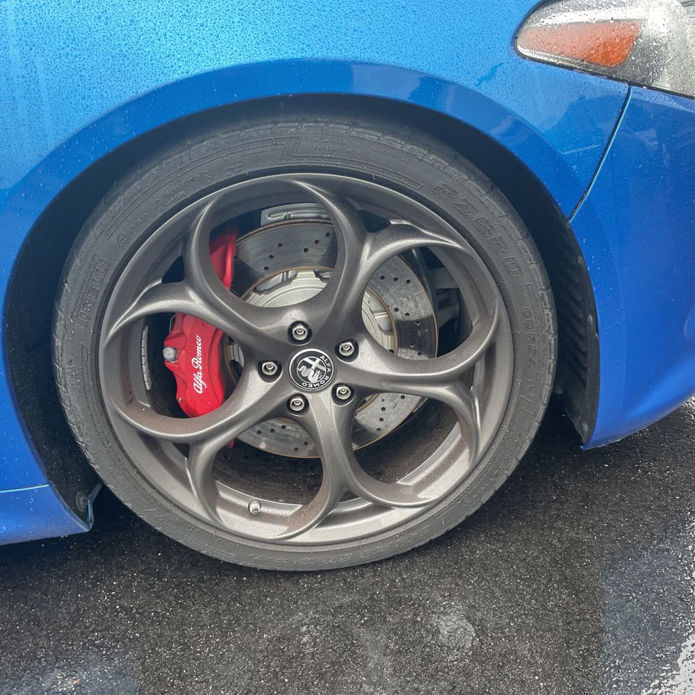 2022 Alfa Romeo Giulia Quadrifoglio
