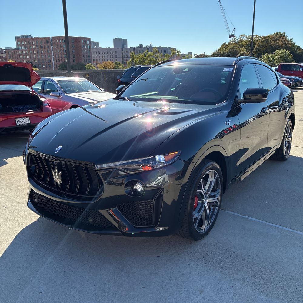 2022 Maserati Levante Trofeo