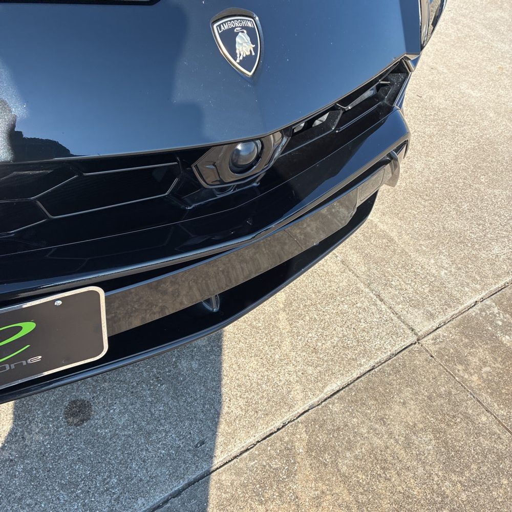 2019 Lamborghini Urus Base